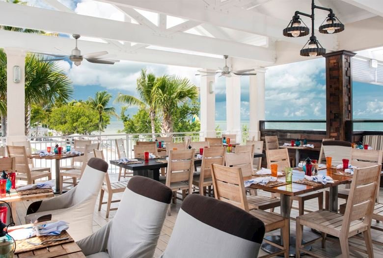 Dining at Playa Largo Resort